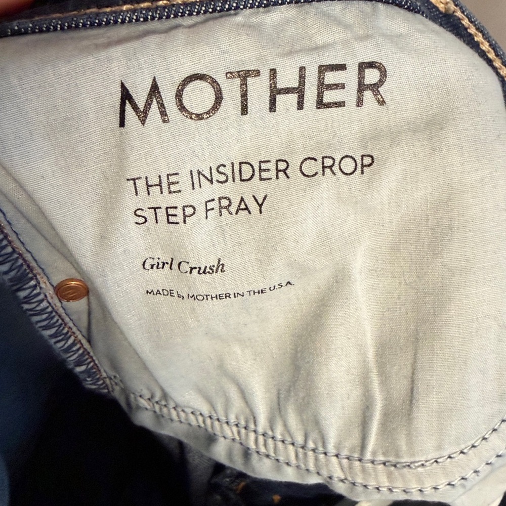 MOTHER The‎ Insider Crop Step Fray Girl Crush Dark Wash Raw Hem Size 31 - Picture 4 of 7